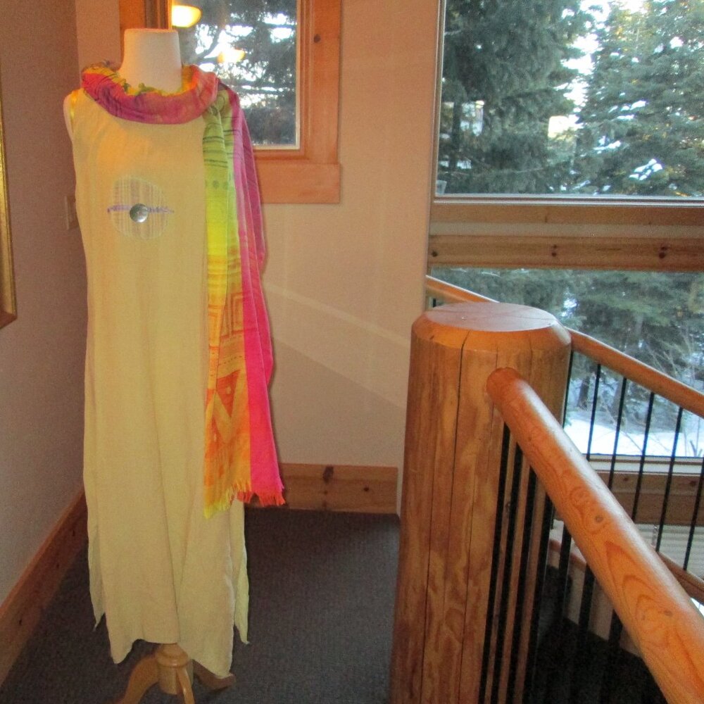 AUG 27 A.M. Sleeveless Yellow Dress with Long Orange Graphics Shawl